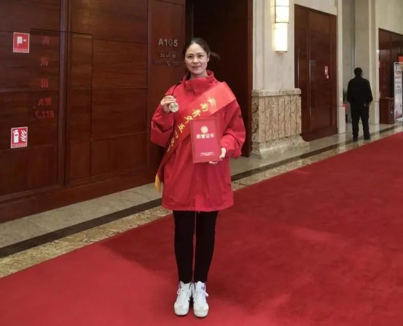 //mmbiz.qpic.cn/mmbiz_jpg/SYgJX9KIzgIibdDhUjShickLeXzQPAWxqdrCe3YzyhA0ev1llnS9b7fWX9QdRECEThS7gDwNbRpeibkUuRCA53YsQ/640?wx_fmt=jpeg
